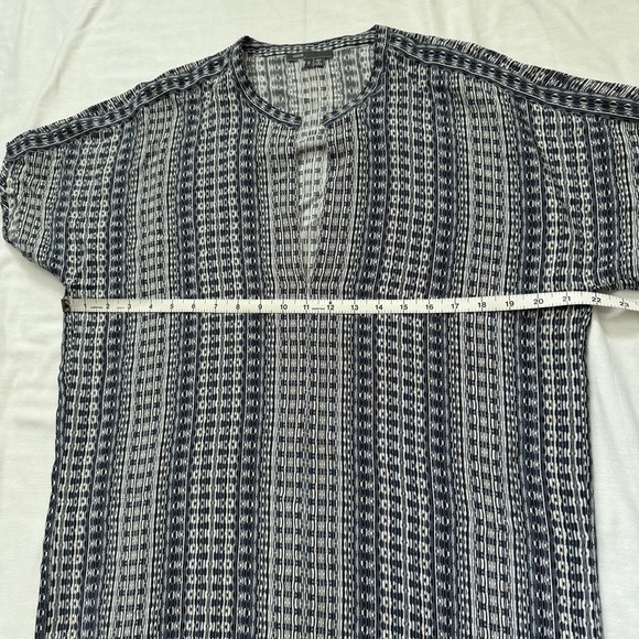 Vince Small 100% Silk Blue Print Mini Shift Shirt Dress ~ Pockets Classic - Picture 3 of 6